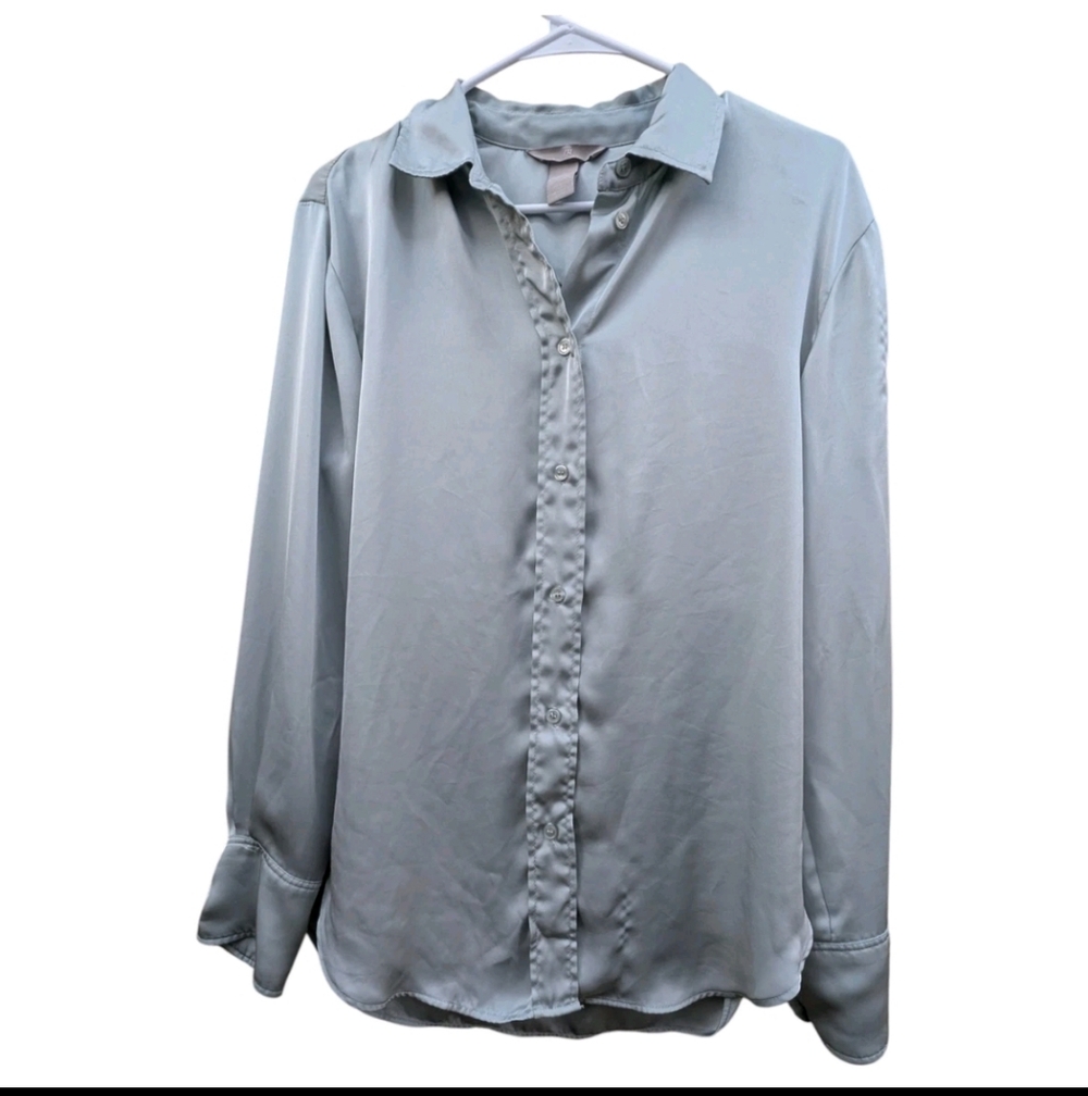 READ H&M Satin Long Sleeve Button Up Shirt Silver Gray Oversized Size XS Silky